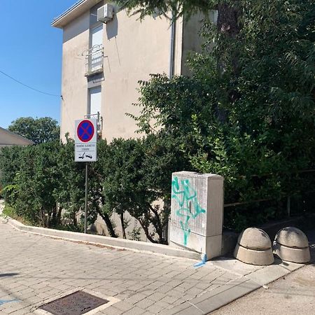 Sanela- Apartman Za Bezbrizan Odmor Crikvenica Exterior photo